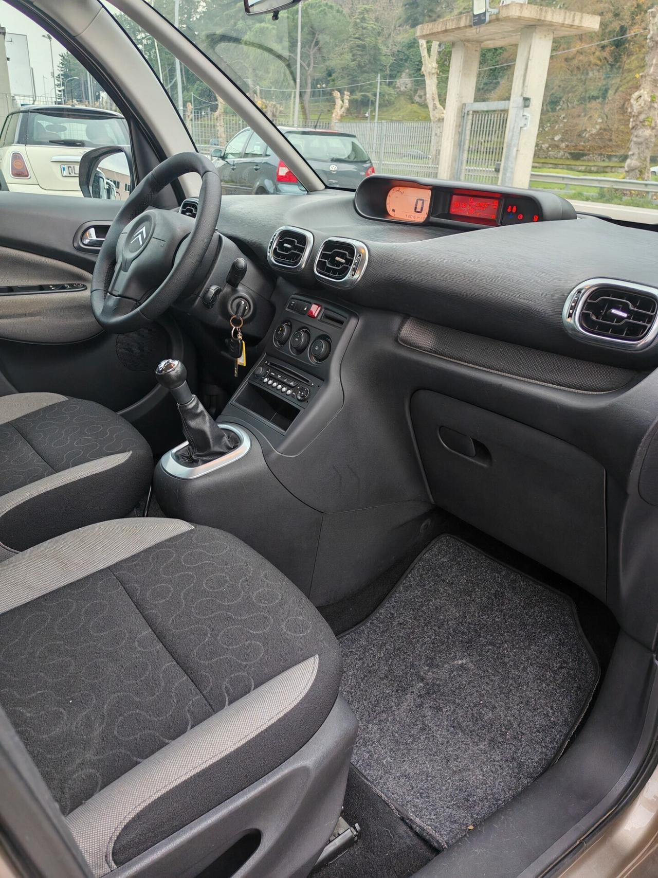 Citroen C3 Picasso 1.6 HDi 90 Exclusive Theatre