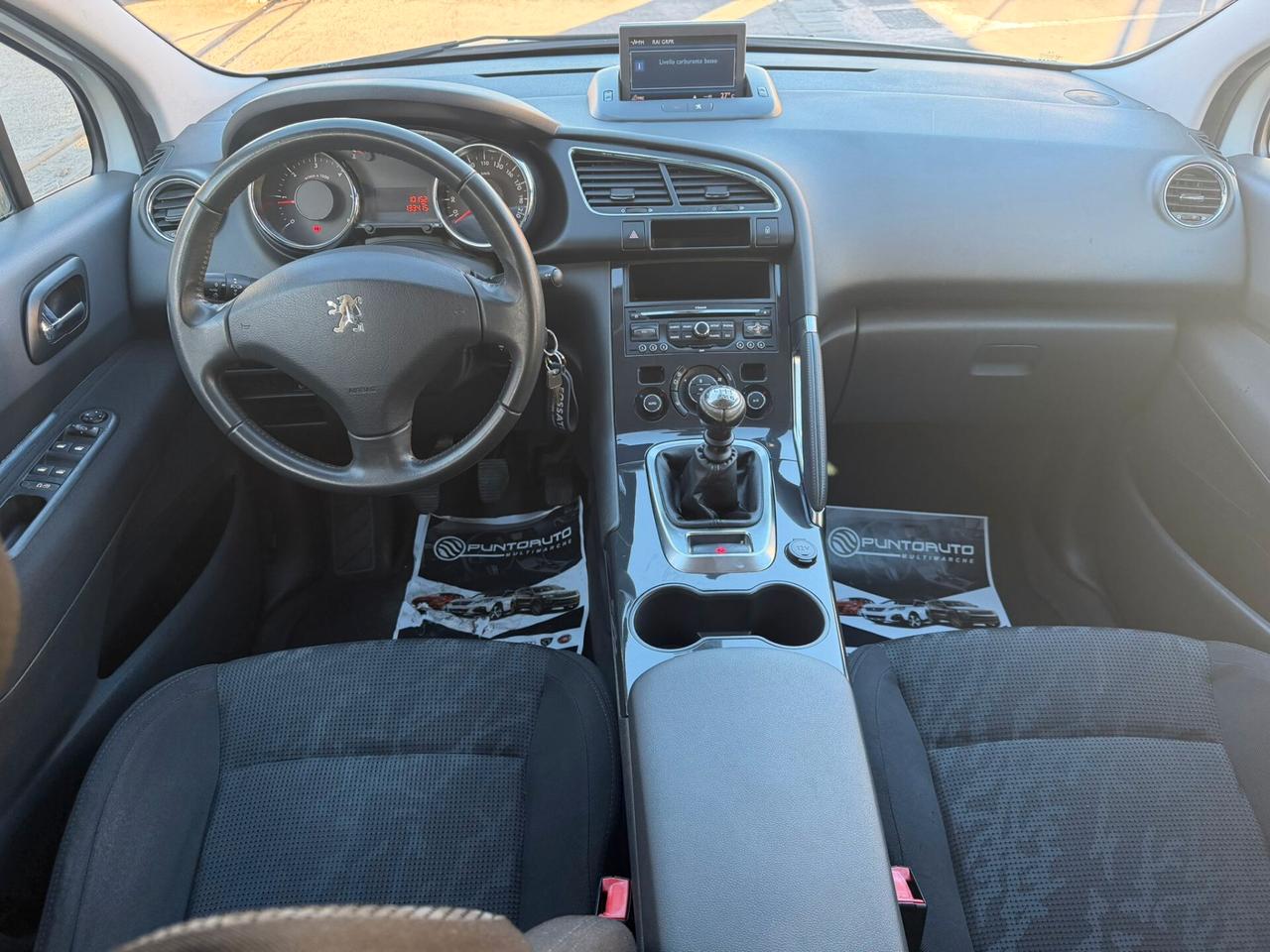 Peugeot 3008 1.6 HDi 112CV Business