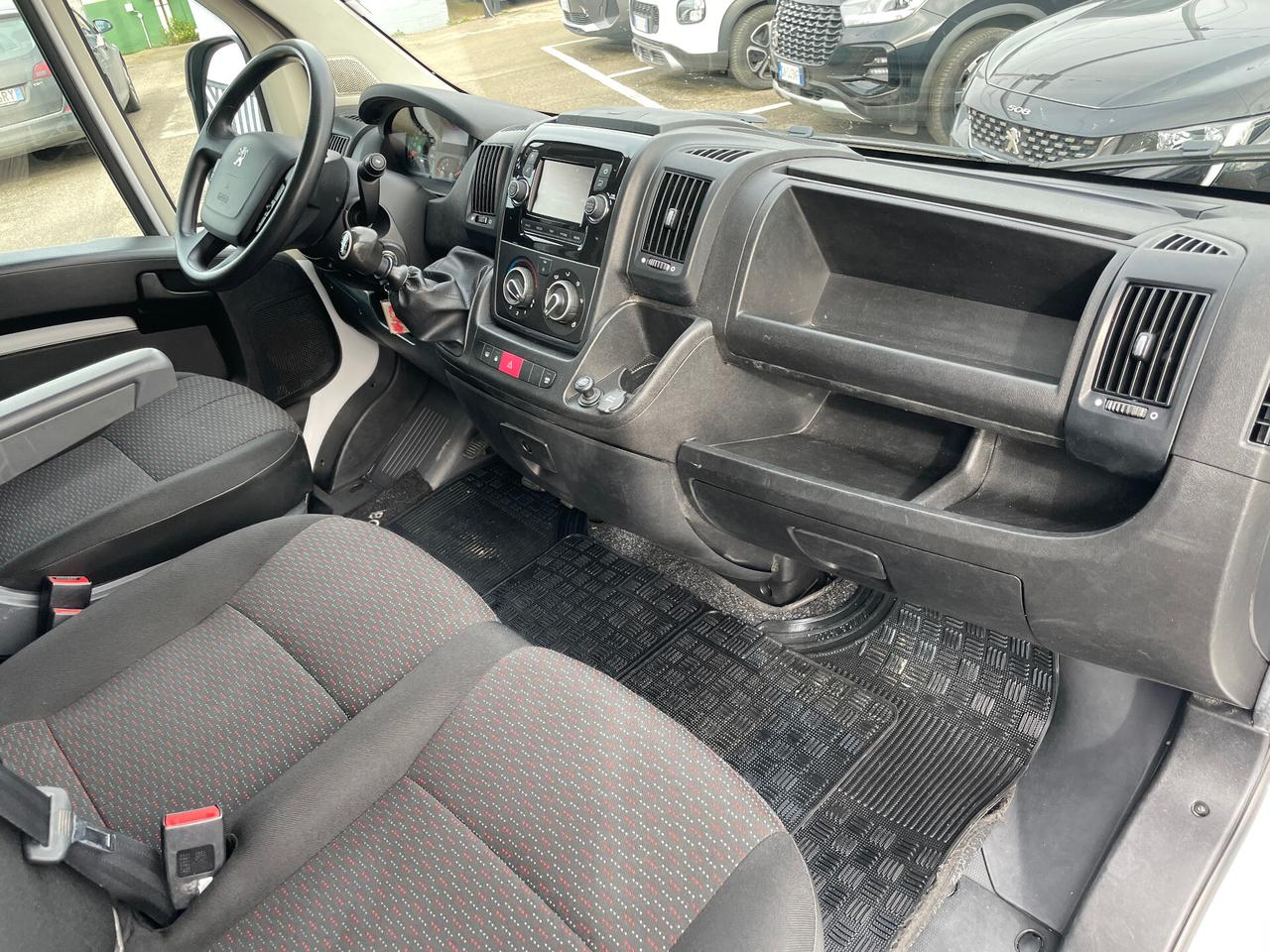 Peugeot Boxer L1H1 2.2 Bluehdi 140cv