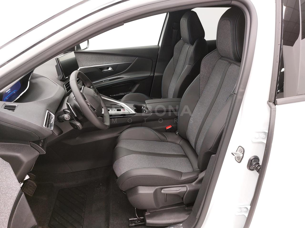 Peugeot 3008 1.6 hybrid4 phev allure pack 300cv e-eat8