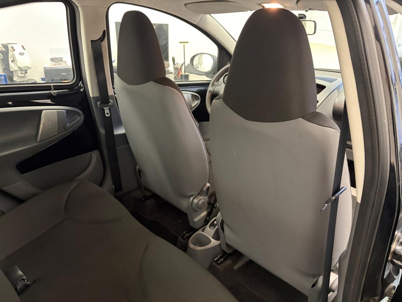 Toyota Aygo 1.0 75.000KM 12 MESI DI GARANZIA