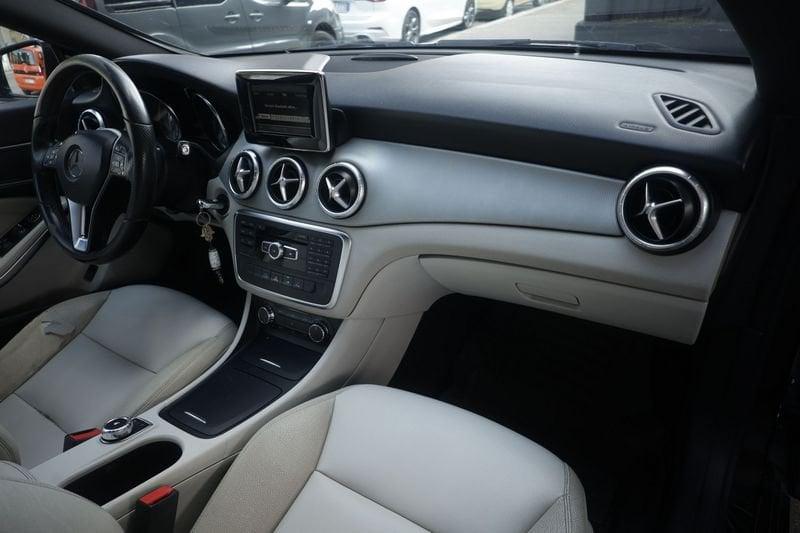 Mercedes-Benz CLA Mercedes-Benz CLA 220 CDI Automatic Executive ANNO 2013