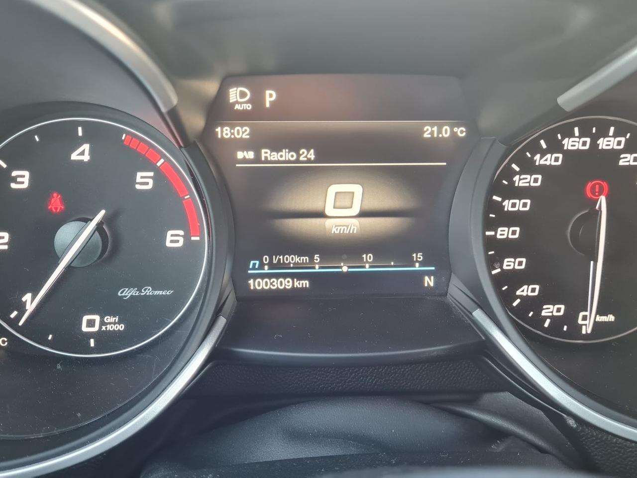 Alfa Romeo Stelvio 2.2 veloce Business #7202