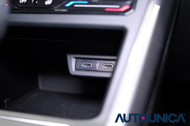 VOLKSWAGEN Polo 1.0 TSI DSG STYLE NEOPATENTATI
