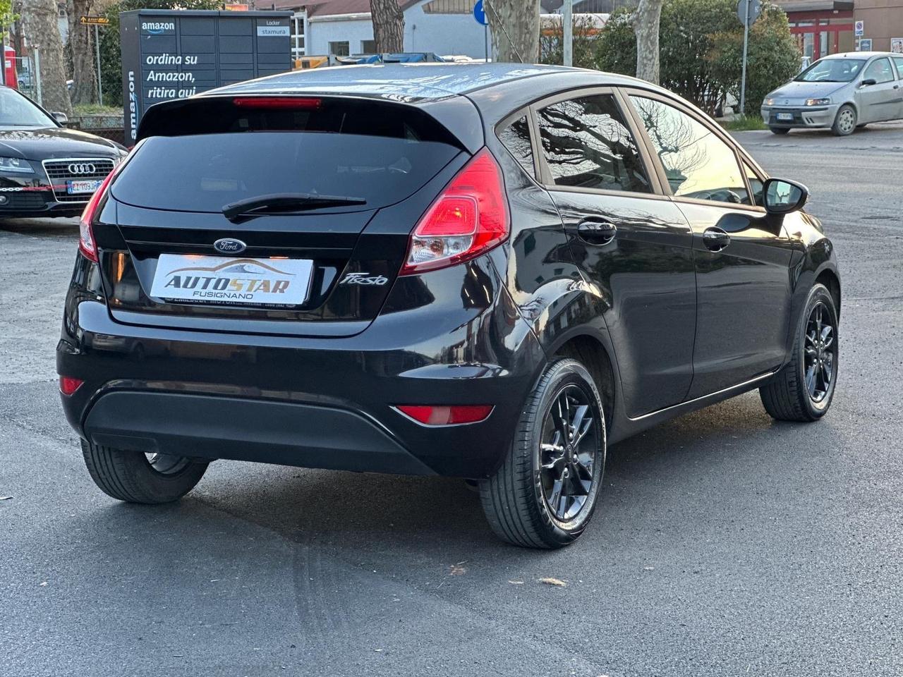 Ford Fiesta 1.4 5 porte Bz.- GPL Black & White Edition 2017