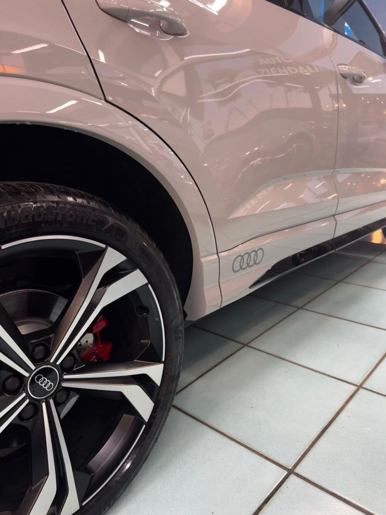 Audi Q3 SPB 45 TFSI quattro S tronic line edition