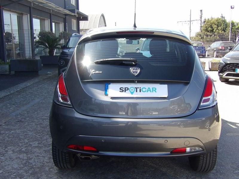 Lancia Ypsilon Ypsilon 1.2 69 CV 5 porte S&S Gold