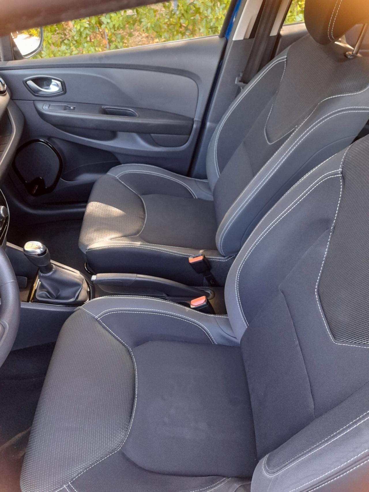 Renault Clio dCi 8V 75 CV 5 porte