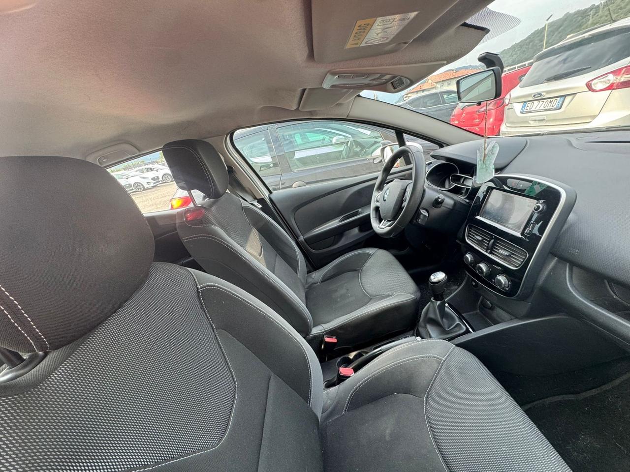 Renault Clio dCi 8V 75 CV 5 porte Duel SI NEOPATENTATI