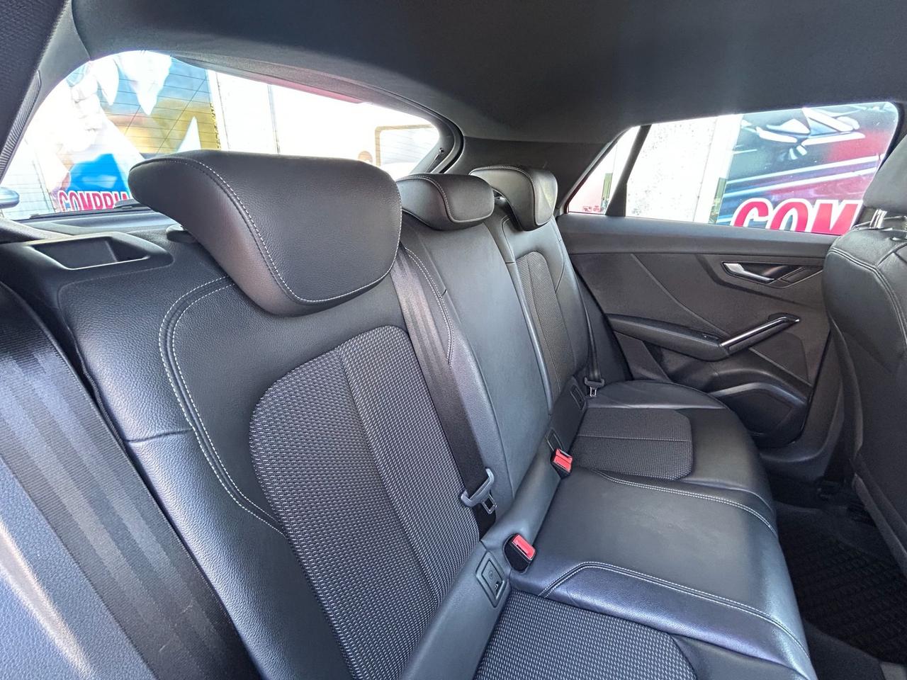 Audi Q2 30 TDI S line Edition