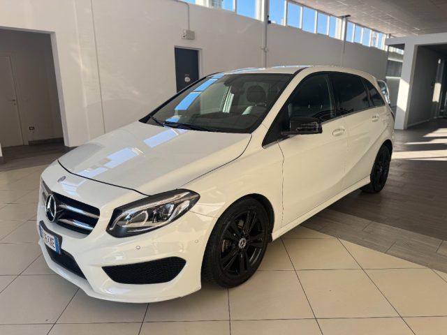 MERCEDES-BENZ B 180 d Premium