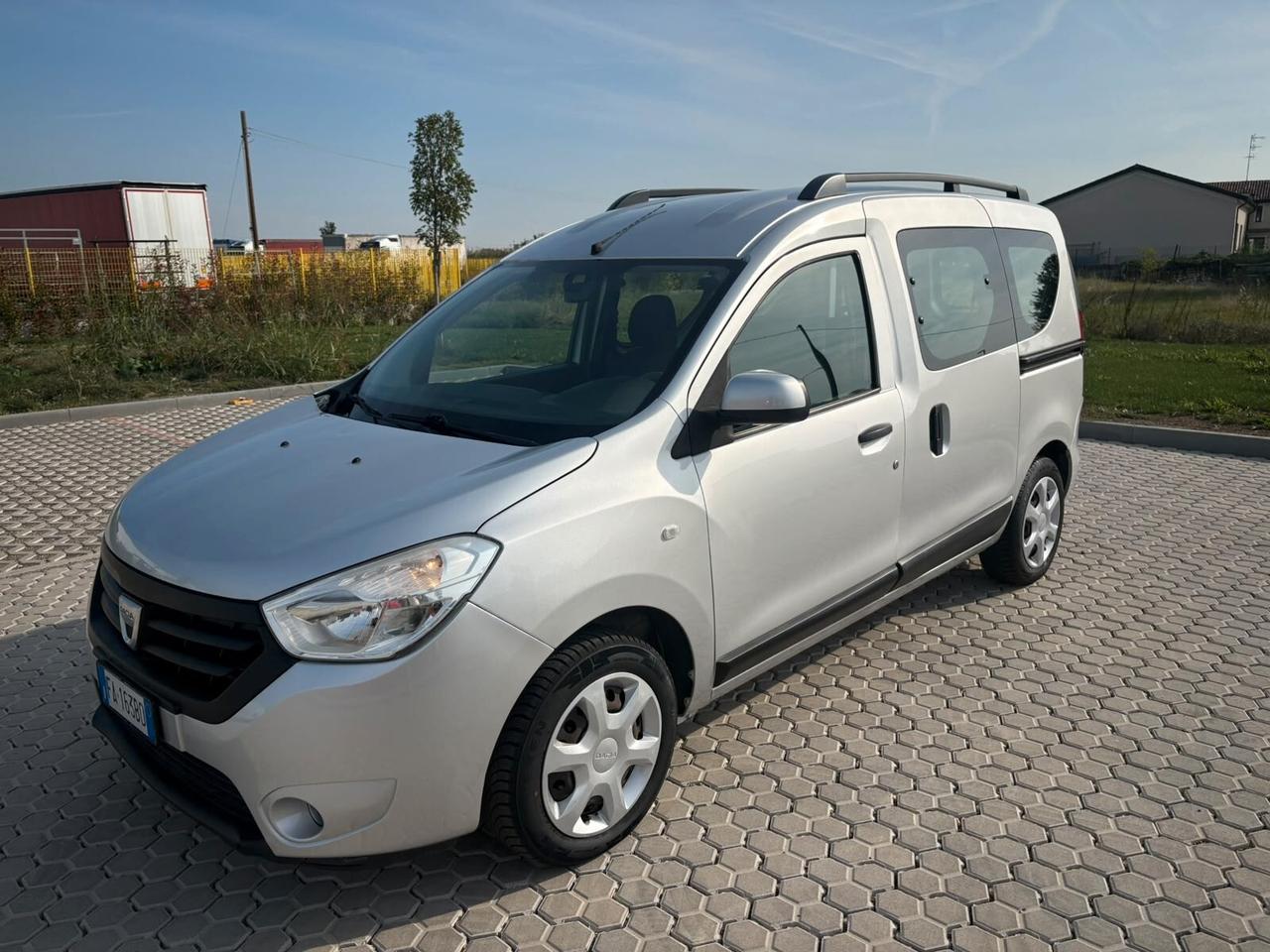 Dacia Dokker 1.6 8V 85CV GPL Lauréate 2035