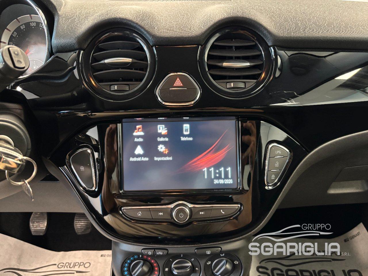 Opel Adam 1.4 Gpl -tech Slam