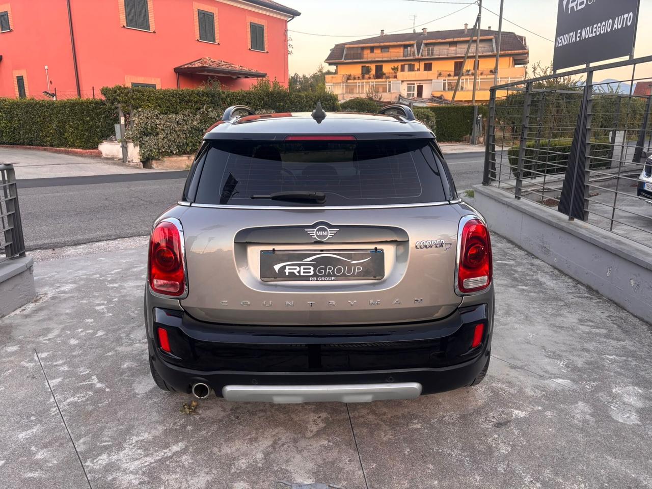 Mini Cooper D Countryman 2.0 Business Automatica