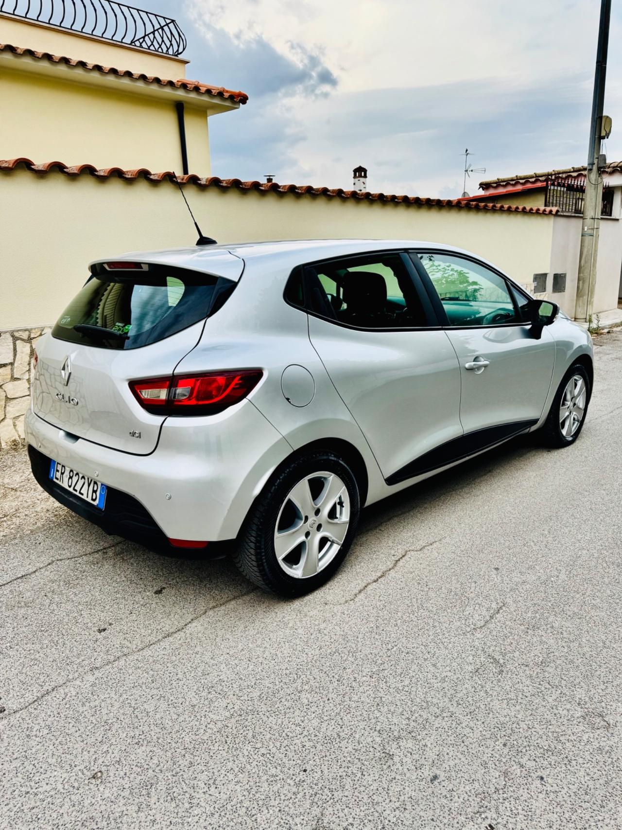 Renault Clio 1.5 dCi 75CV 5 porte Costume National