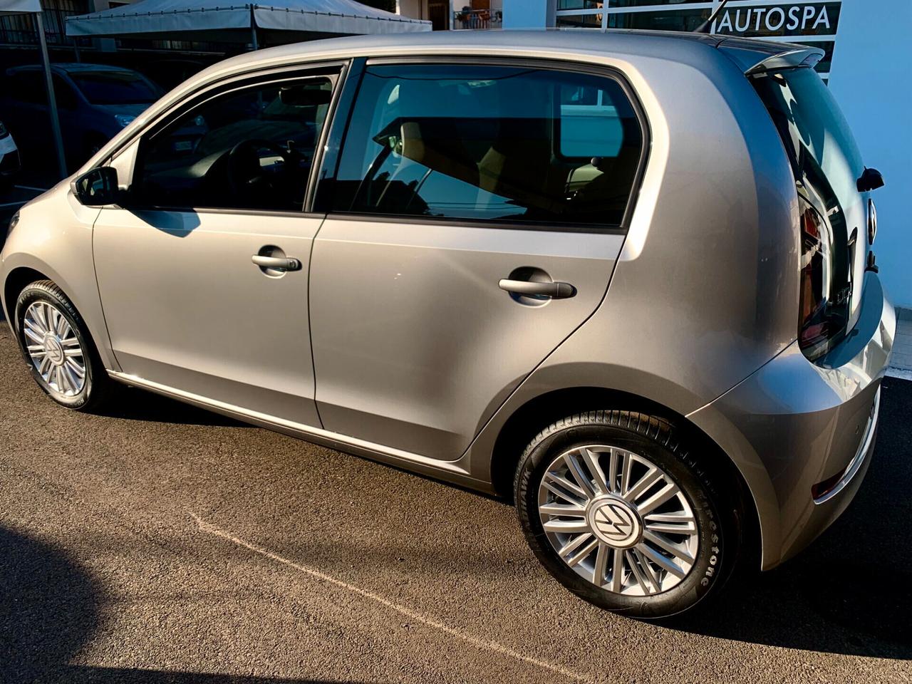 Volkswagen up! 1.0 5p. move BlueMotion 2021