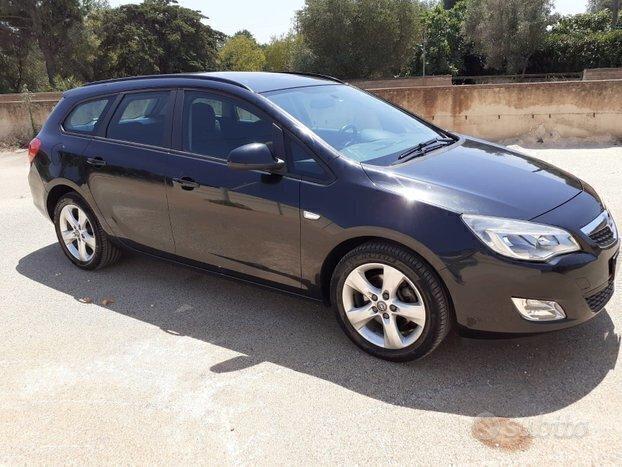 Opel Astra 1.7 CDTI 110CV Sports Tourer Elective