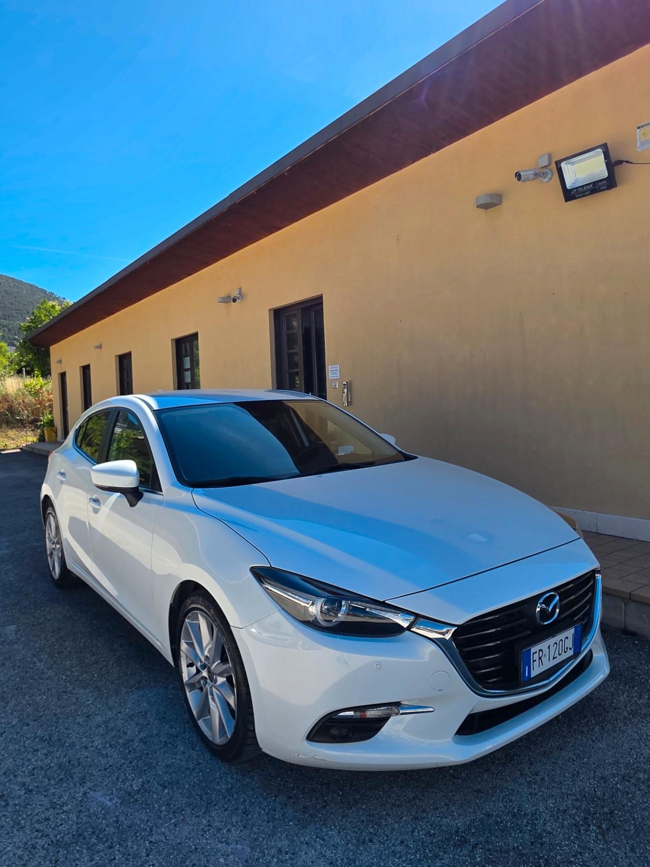 Mazda 3 Mazda3 2.2 Skyactiv-D Exceed
