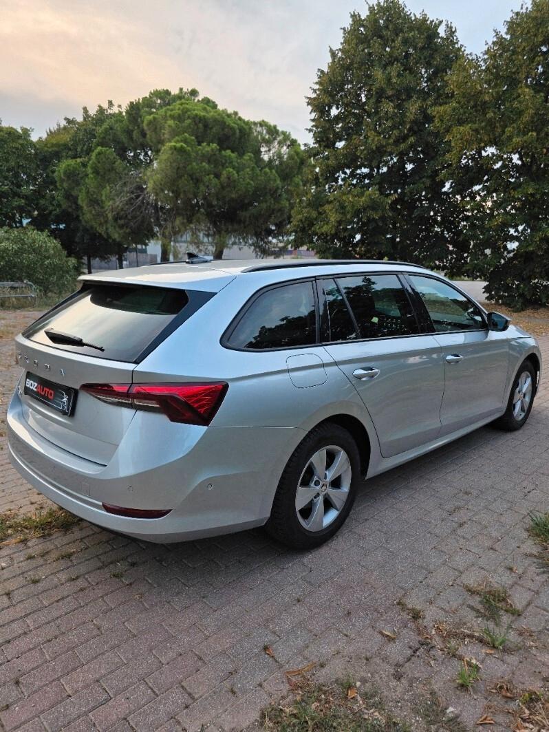 Skoda Octavia 2.0 TDI EVO SCR 150 CV DSG Wagon Executive