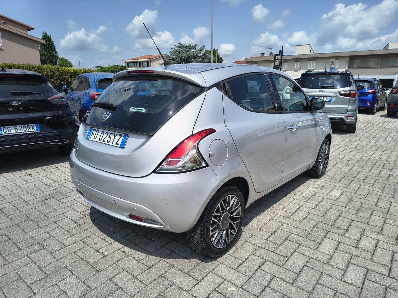 Lancia Ypsilon 1.2 BZ 5P *OK NEOPATENTATI