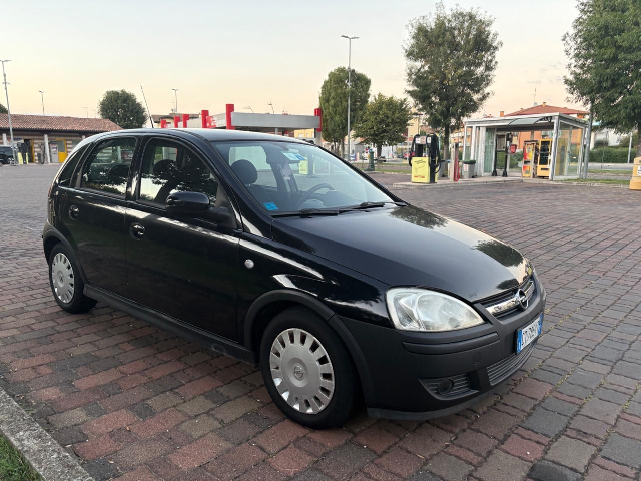 Opel Corsa 1.2i 16V cat 5 porte Cosmo