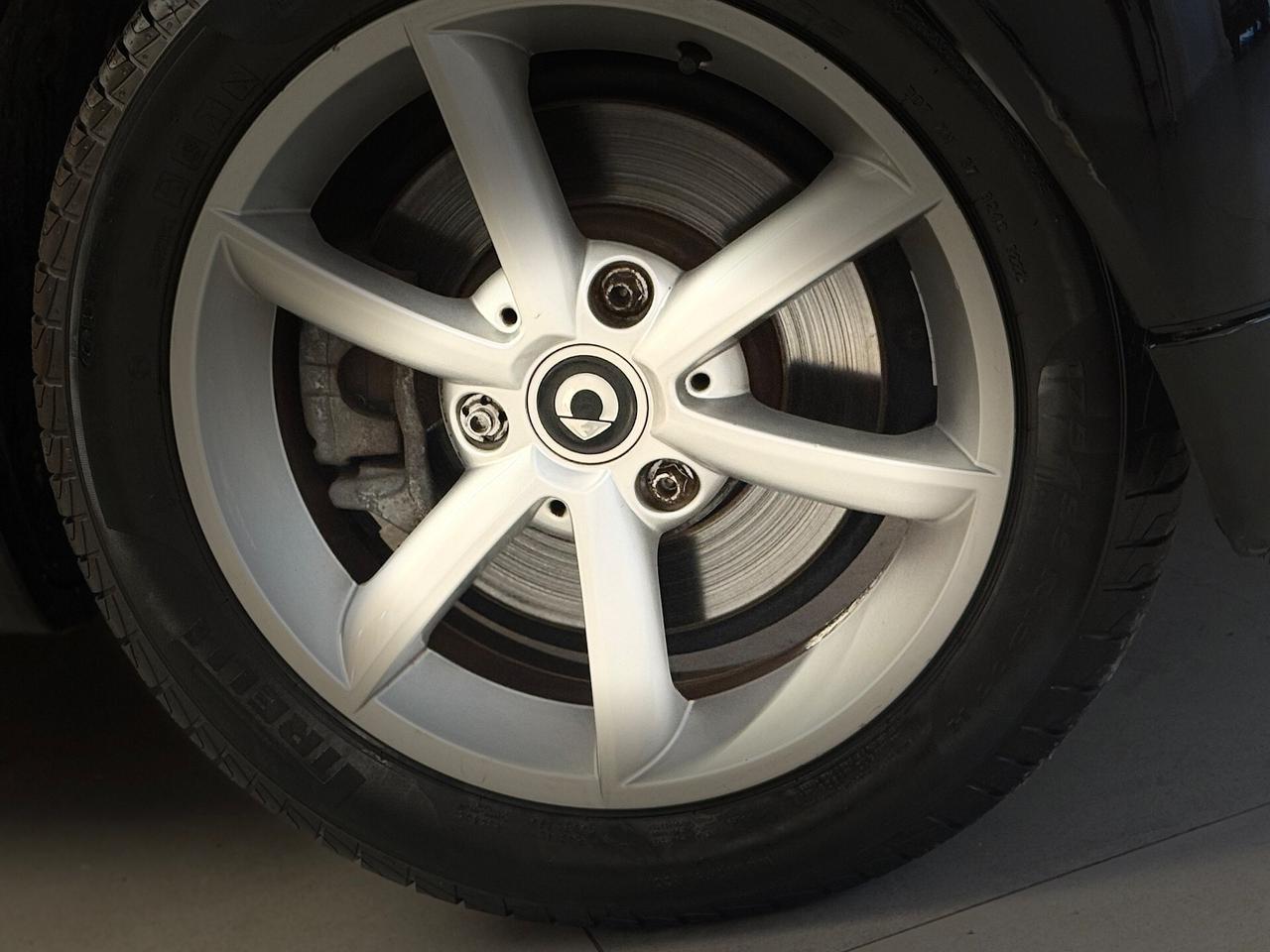 smart forTwo 0.9 52kw neopatentati PULSE SERVOSTERZO mp3 usb