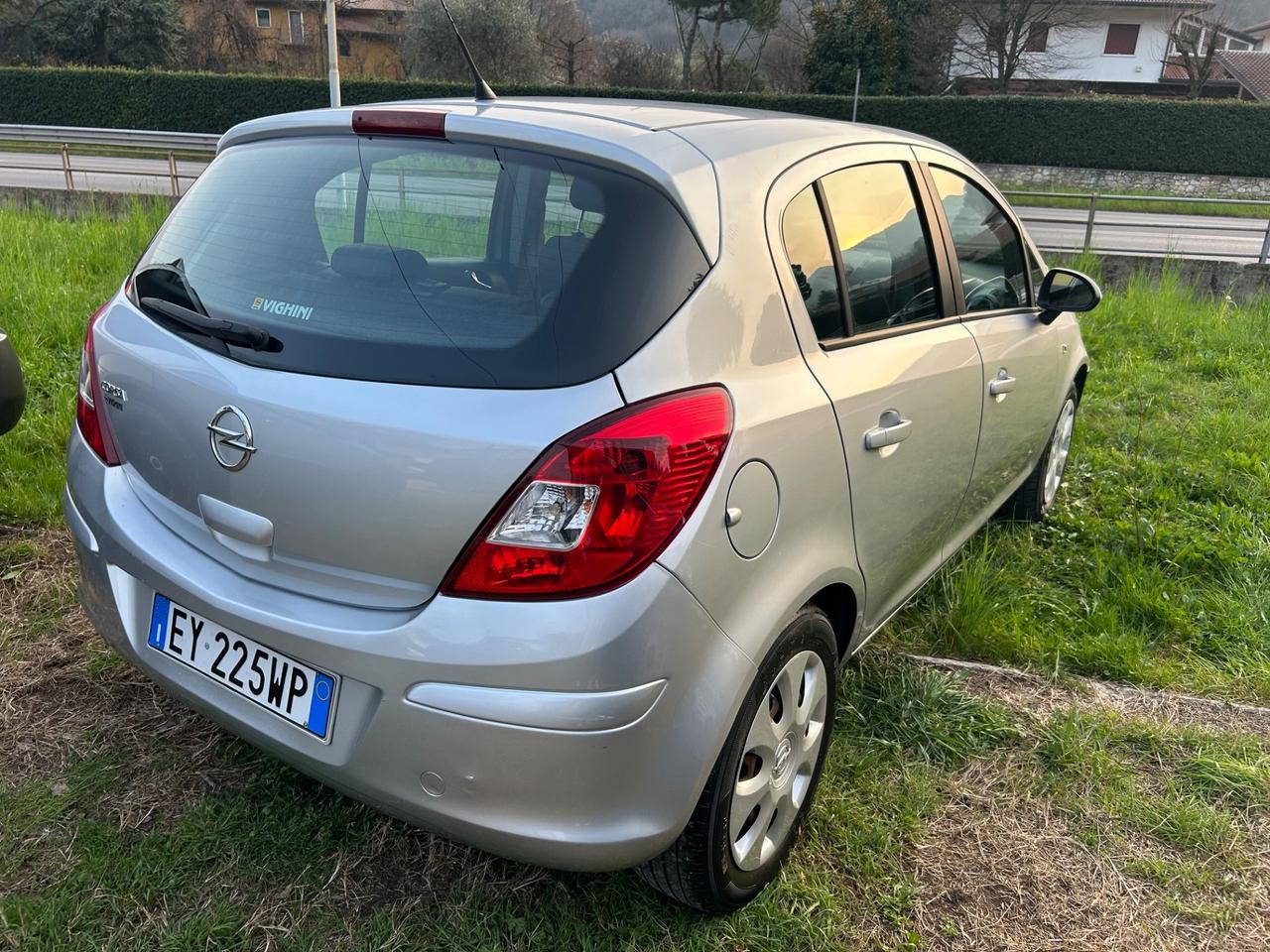 Opel Corsa 1.2 85CV 5 porte GPL-TECH Ecotec