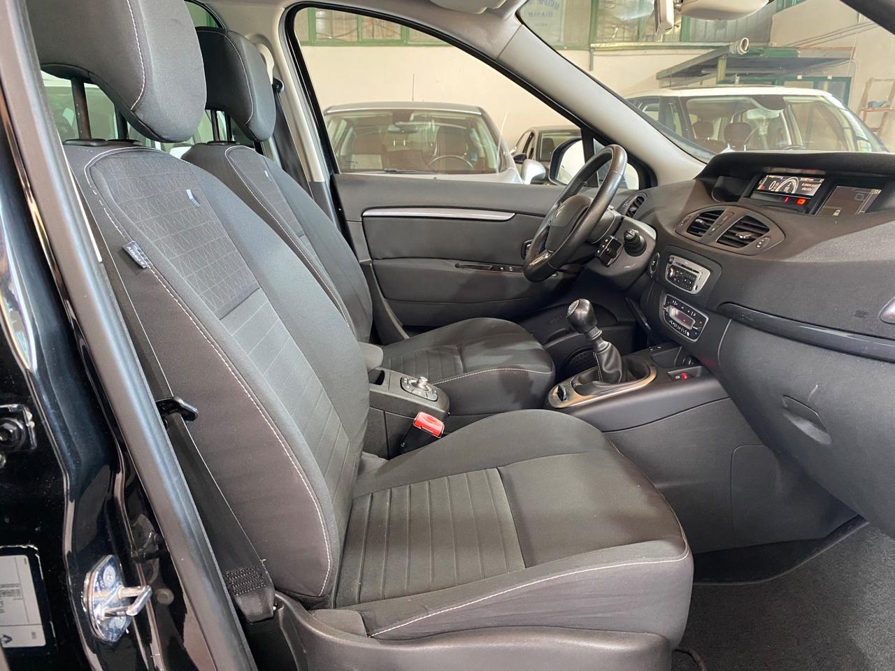 Renault Scenic Scénic XMod 1.5 dCi 110CV Limited