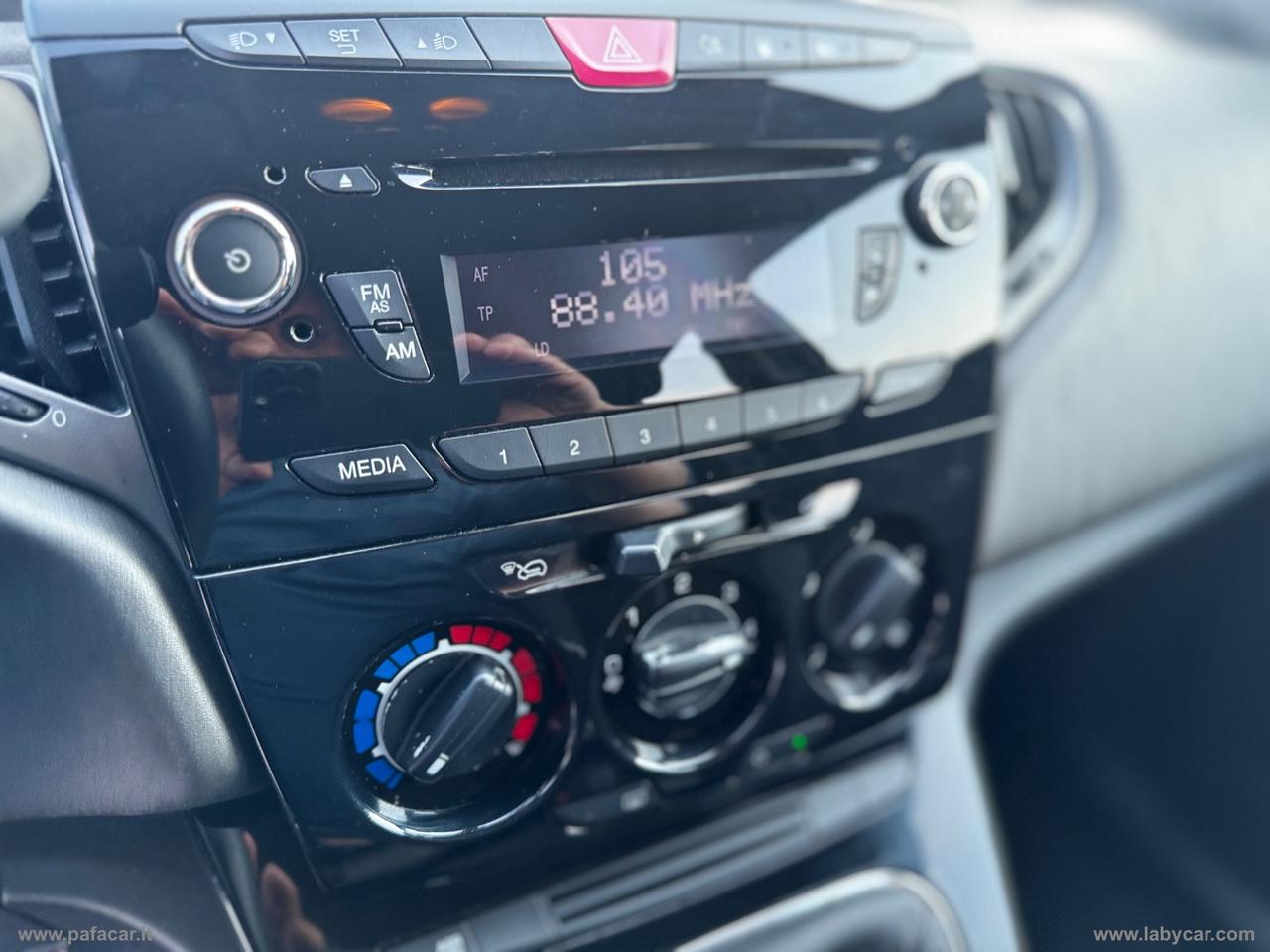LANCIA Ypsilon 0.9 T.Air 85CV 5p.Met.Ec.Elef.