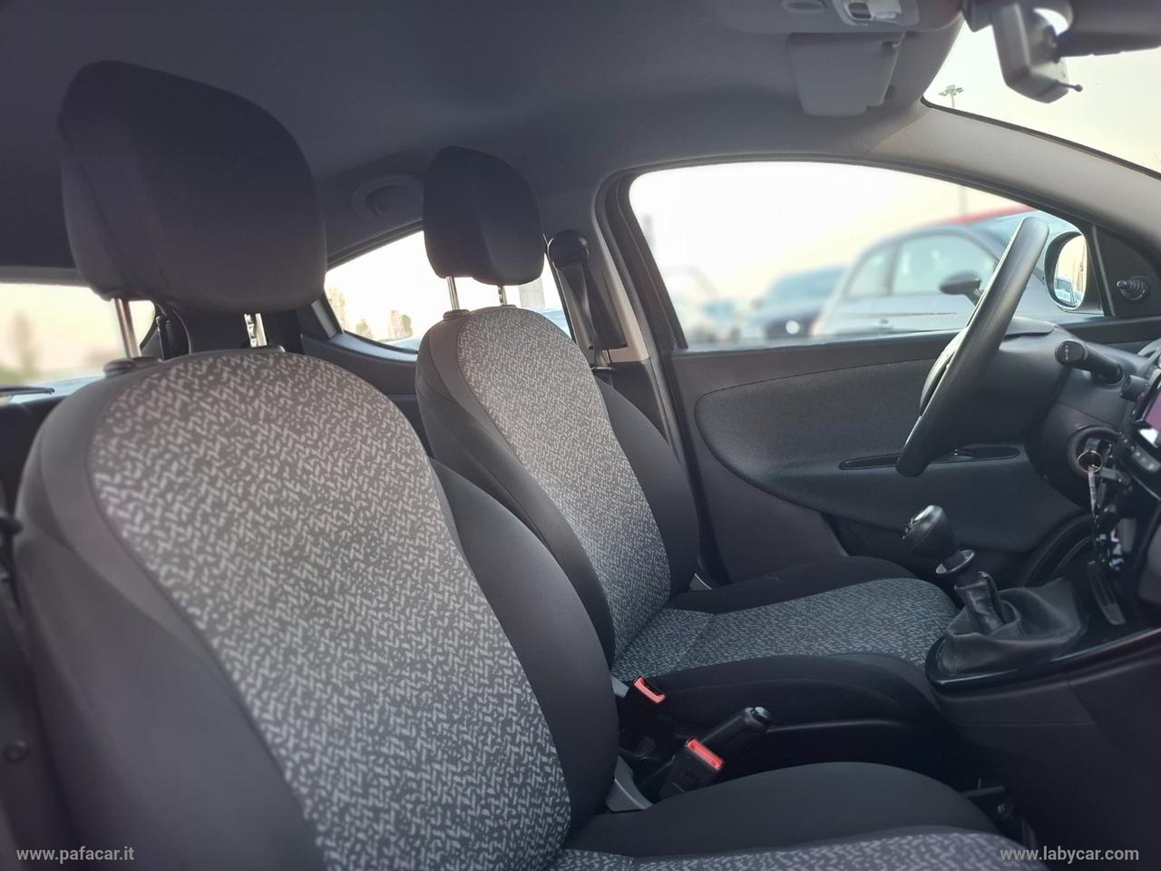 LANCIA Ypsilon 1.0 FireFly 5p.S&S Hybrid Silver