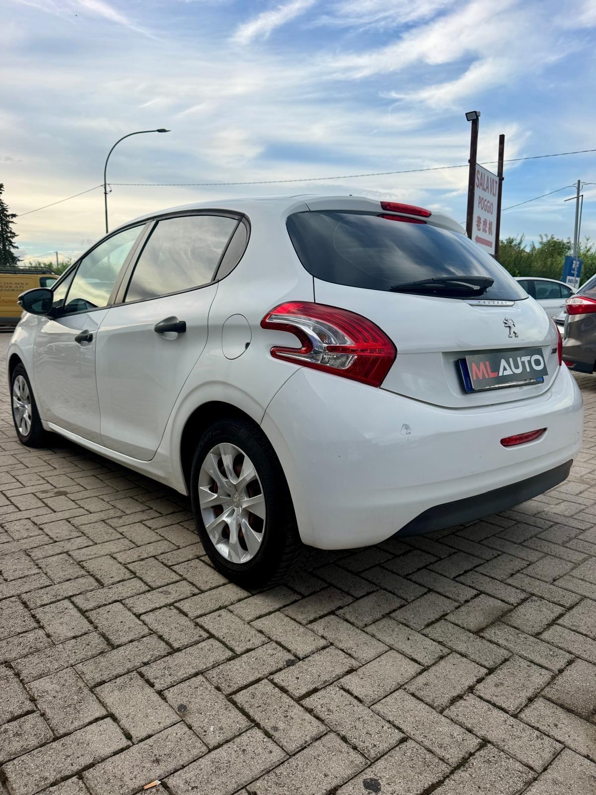Peugeot 208 1.0 VTi 68 CV 5 porte Access - ok neopatentato
