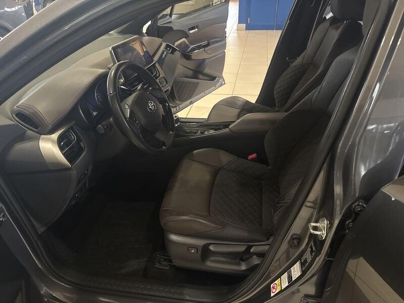 Toyota C-HR C-HR 1.8 Hybrid E-CVT Lounge
