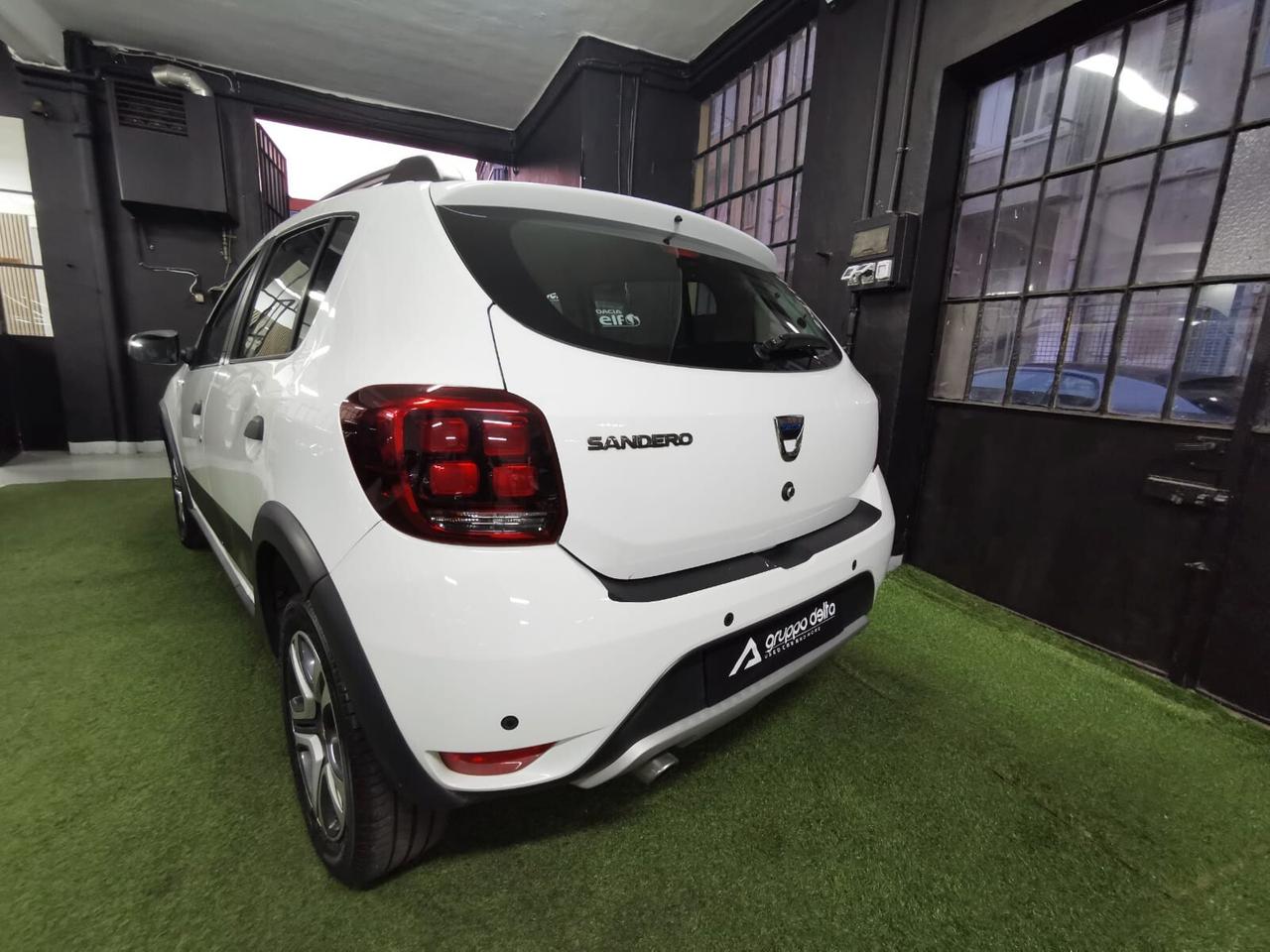 Dacia Sandero Stepway 0.9 TCe Techroad NEOPATENTATI GARANZIA 12 MESI