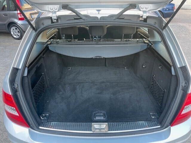 Mercedes-benz C 200 C 200 CDI S.W. Elegance Autom. UNICO PROPRIETARIO!!!