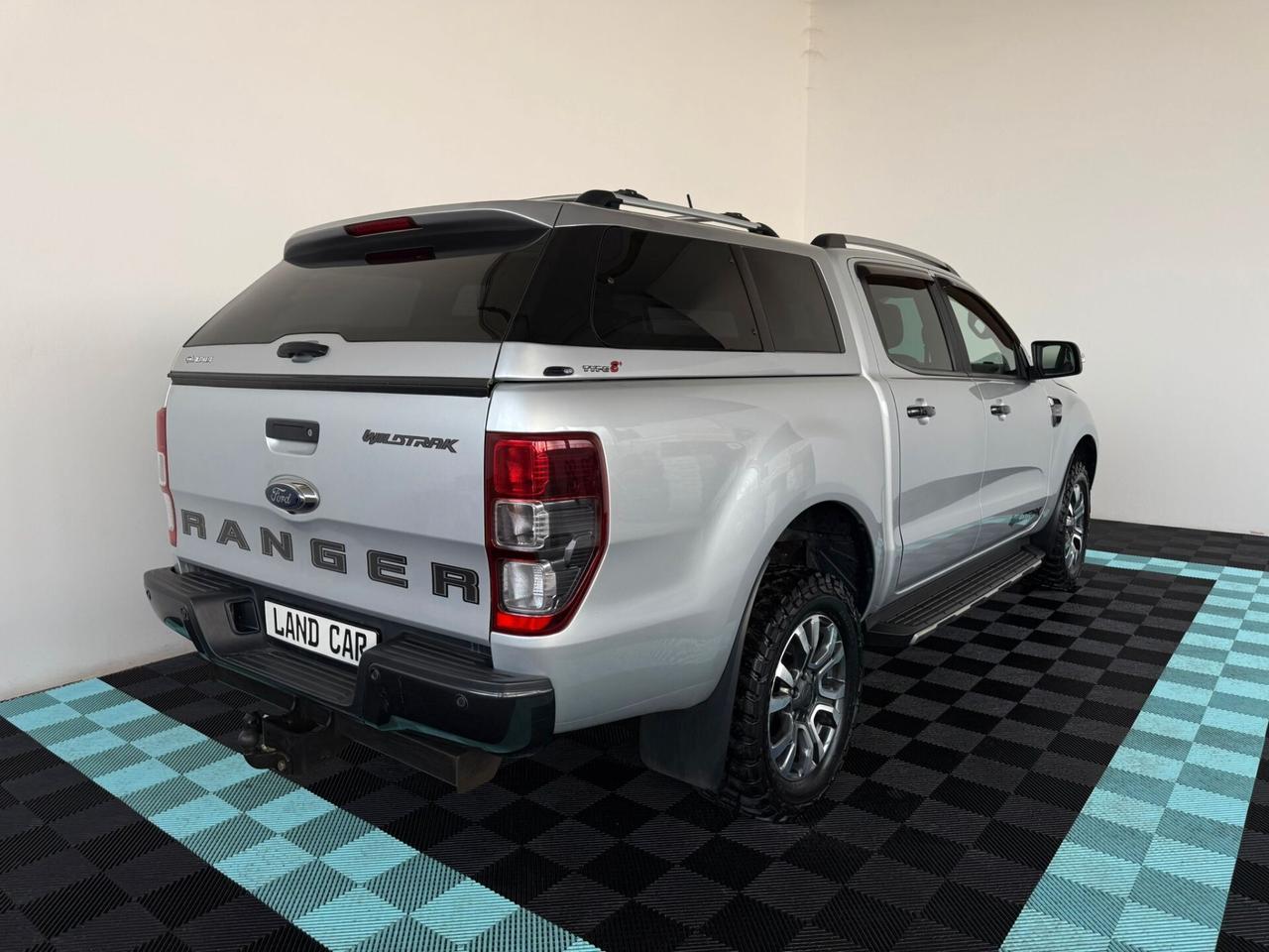 Ford Ranger 2.0 TDCi aut. 213cv DC Wildtrak HARD TOP
