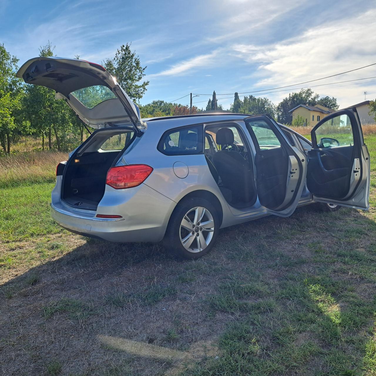Opel Astra 1.7 CDTI 110CV Sports Tourer Cosmo