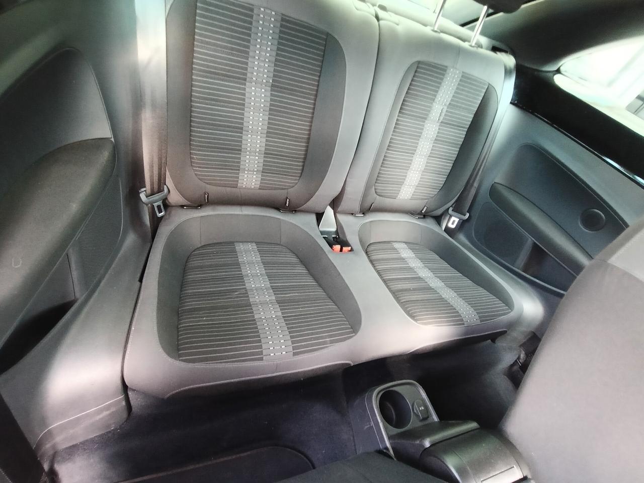 Volkswagen Maggiolino 2.0 TDI Sport