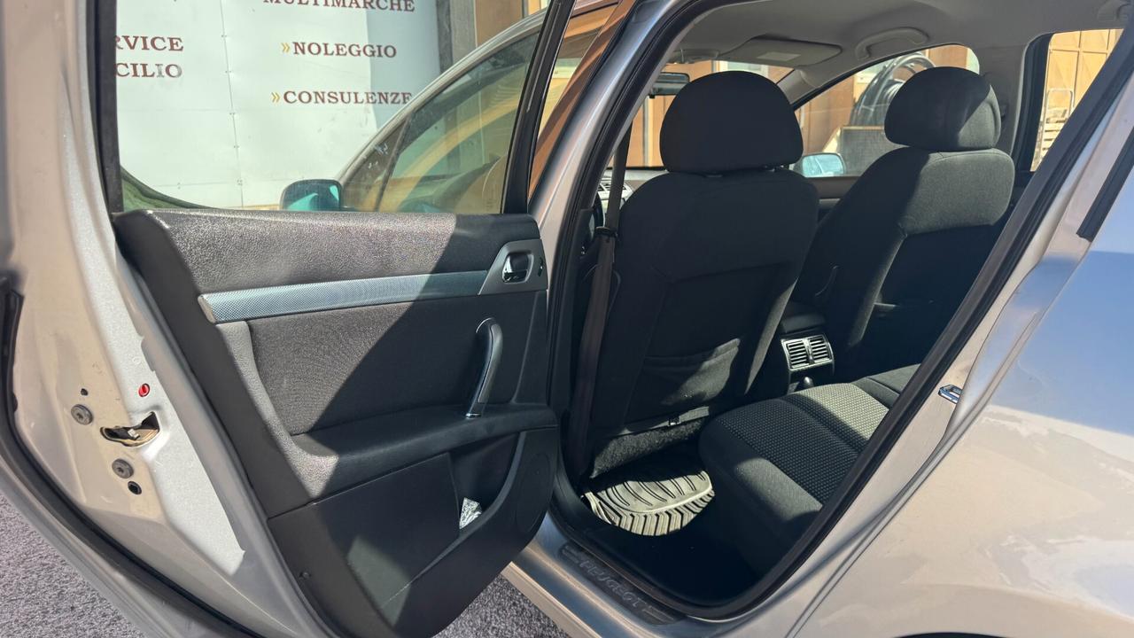 Peugeot 407 2.0 HDi Tecno - 2007