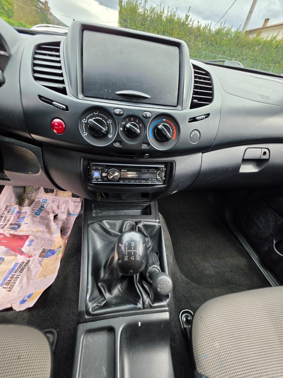 Mitsubishi L200 4x4 anno 2016 prezzo iva compresa