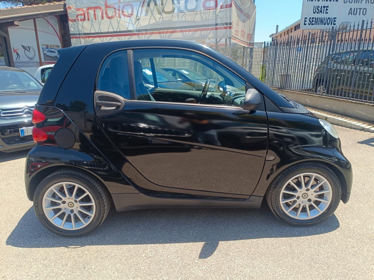 Smart ForTwo 1000 52 kW coupé passion