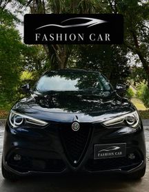 Alfa Romeo Stelvio 2.2 210CV TOTAL BLACK