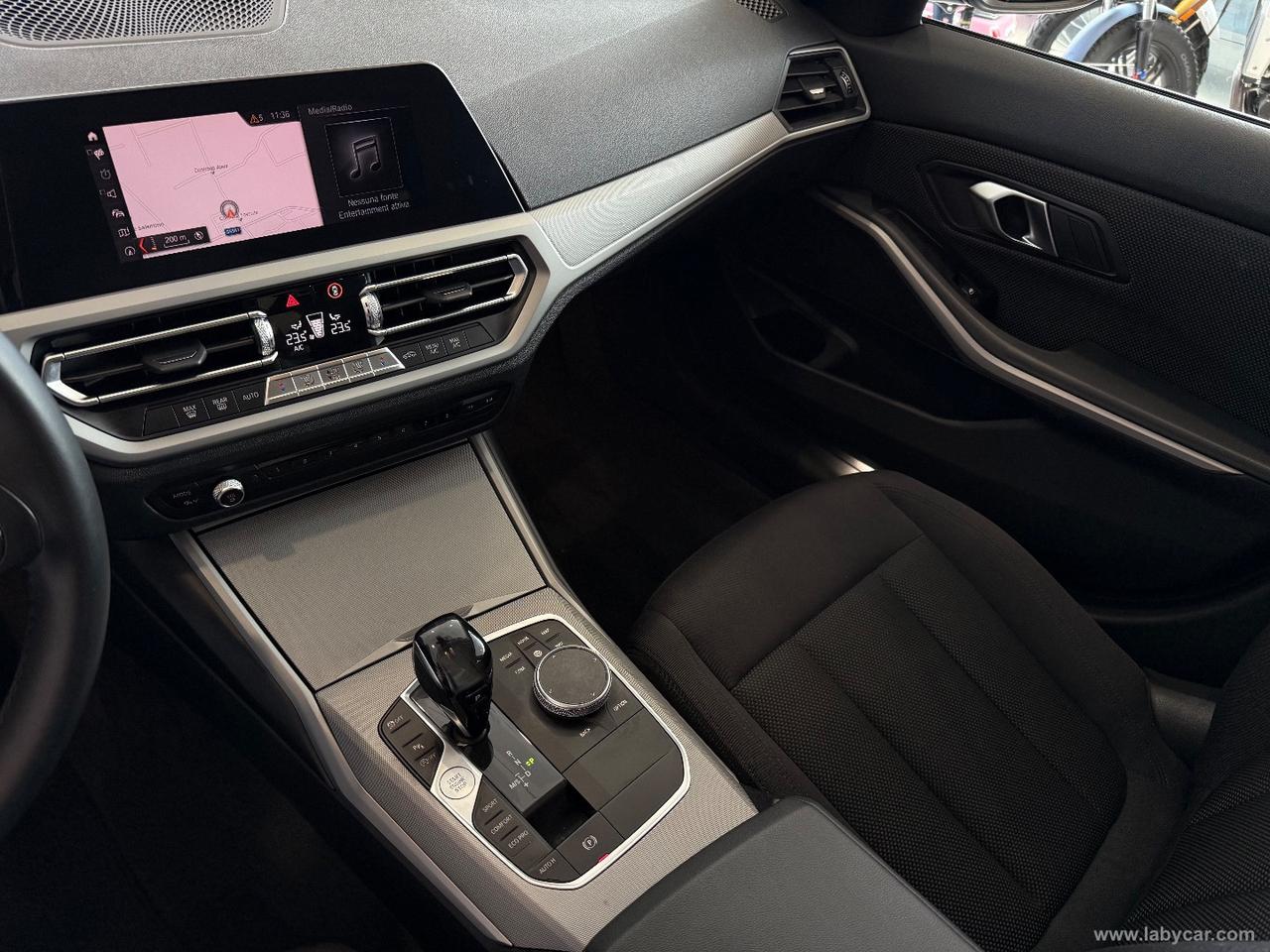 BMW 318d Touring Business Advantage aut.