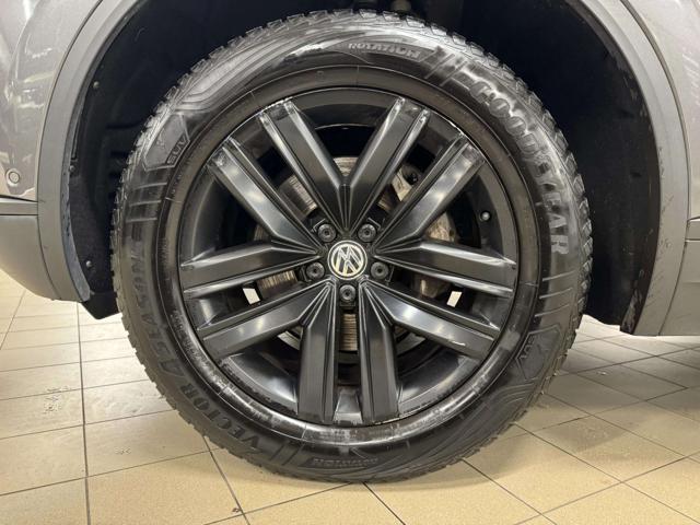 VOLKSWAGEN Touareg 3.0 V6 TDI SCR Black Style