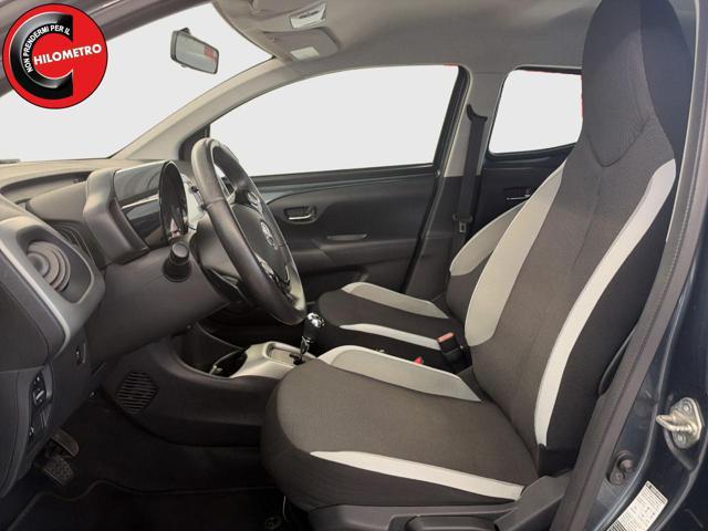 TOYOTA Aygo 1.0 VVT-i 69 CV 5 porte x-business automatica
