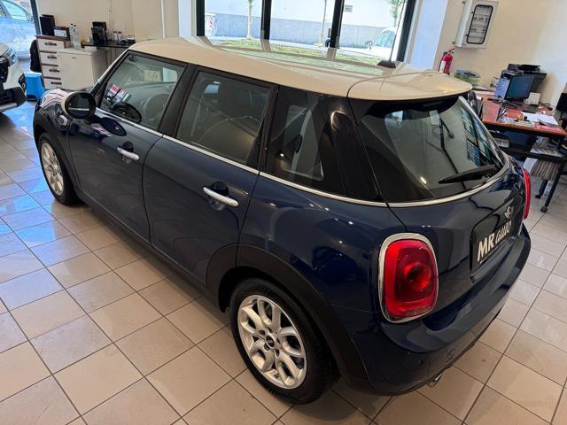 MINI Cooper D 1.5 Cooper D Boost 5 porte BI-Color