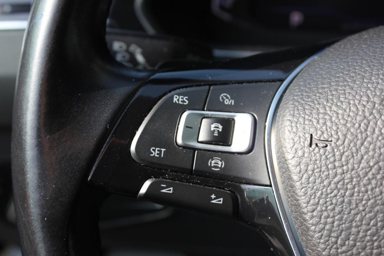 Volkswagen Tiguan 2.0 TDI SCR DSG Business VIRTUAL COCKPIT NAVY