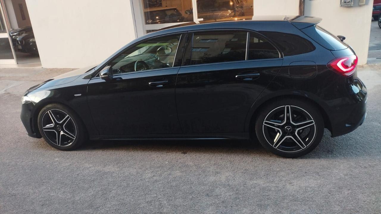 Mercedes-benz A 180 d Edition AMG line
