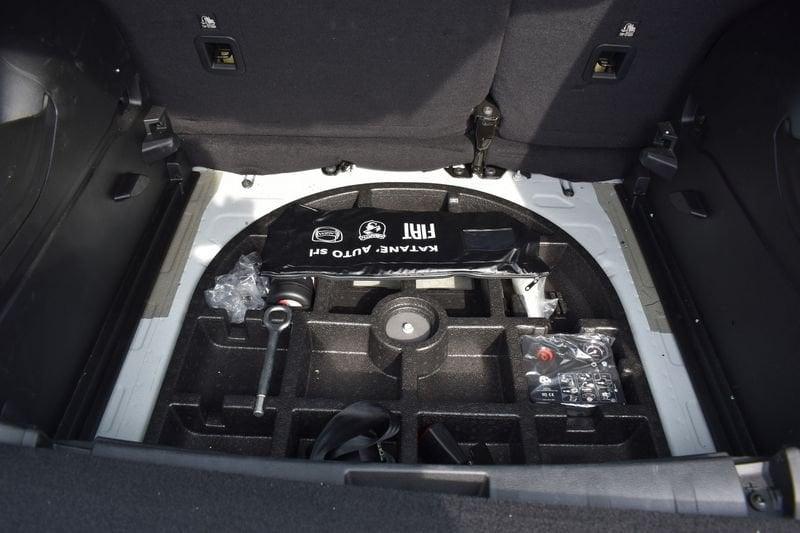 Jeep Renegade e-Hybrid 1.5 T4 MHEV 130cv Altitude DDCT AUTOCARRO