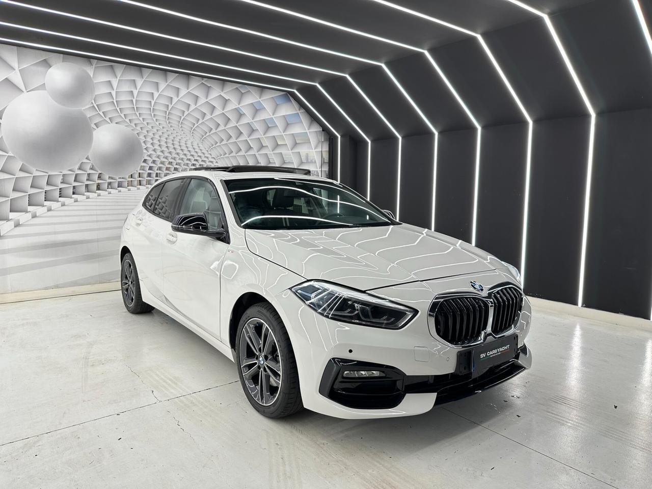 Bmw 118 5p.TETTO APRIBILE-UNICO PROPRIETARIO-KM CERTIFICATI