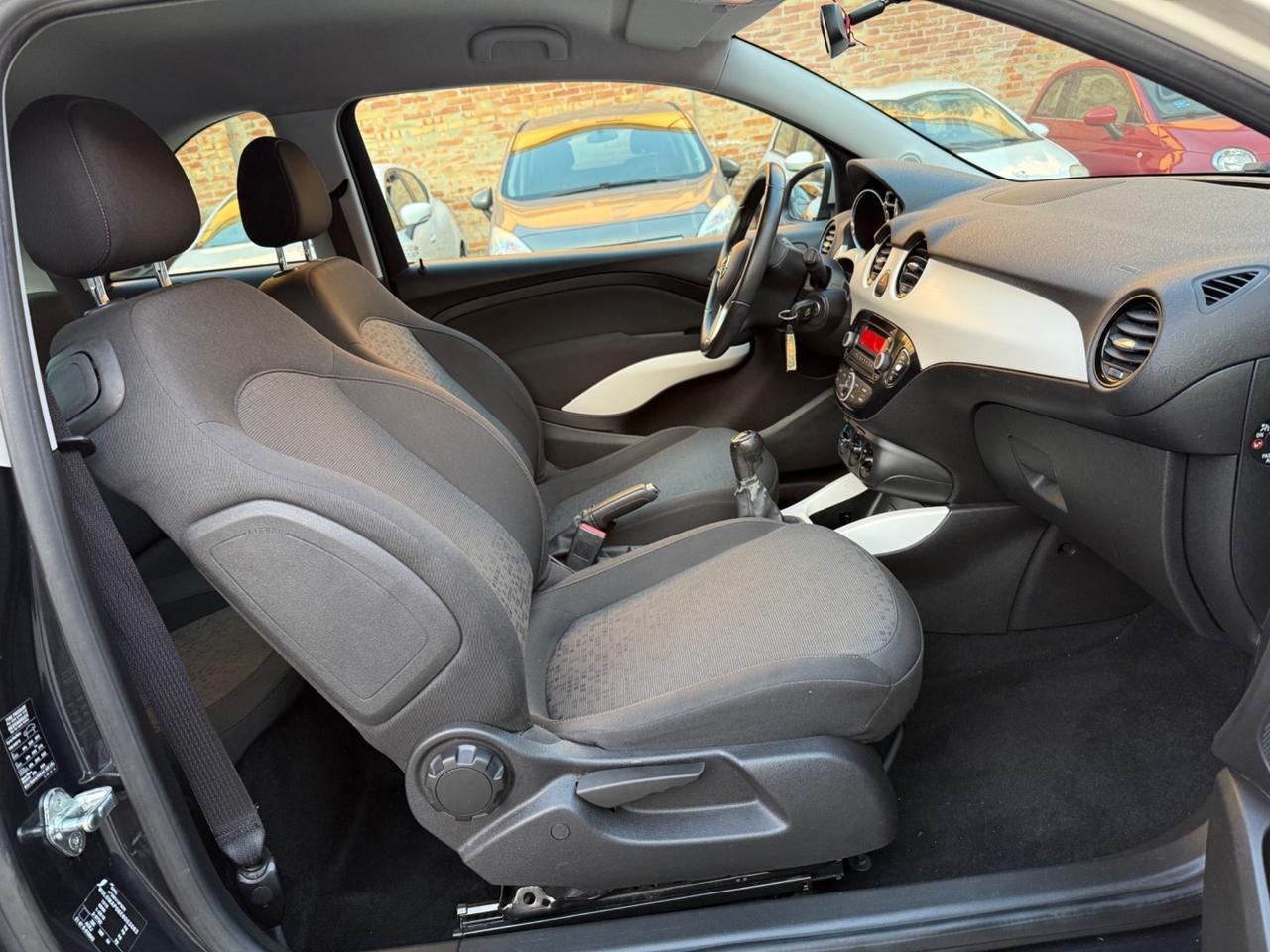 Opel Adam 1.4 87 CV GPL Tech White/Black Link